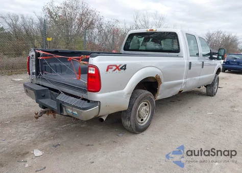 2012 Ford F-250 Xl z USA, uszkodzony, nr VIN 1FT7W2B63CED15084